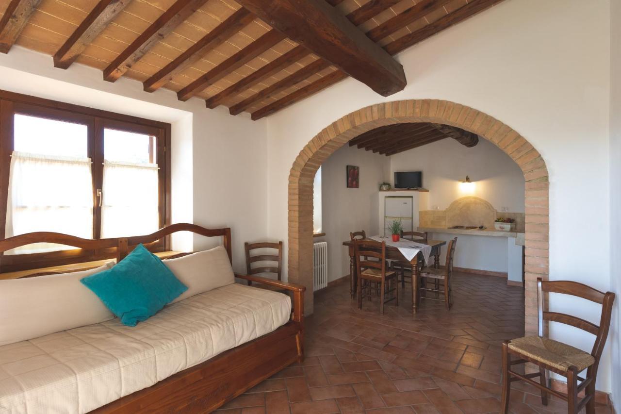 Le Tegole Aparthotel Riparbella